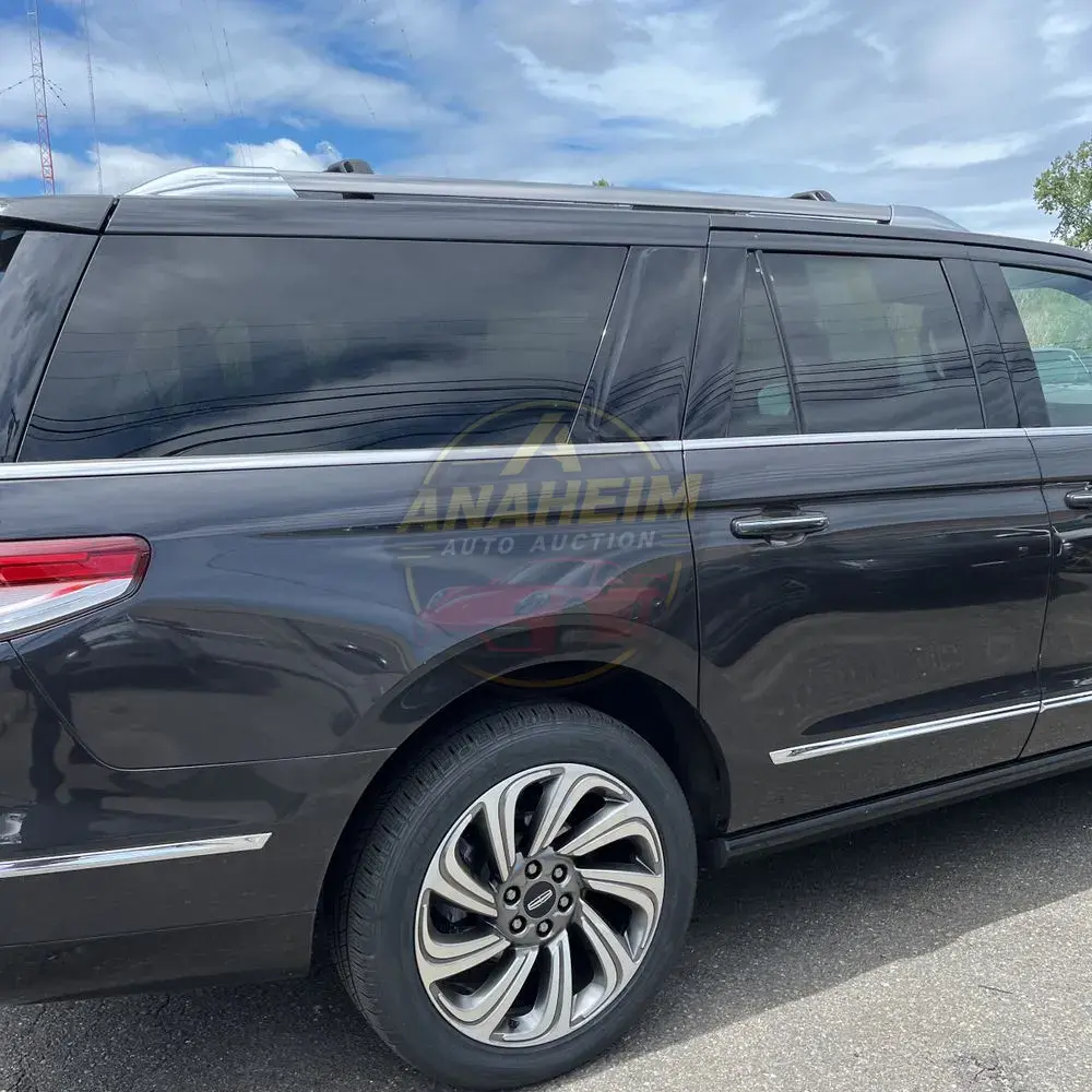 2024 Lincoln Navigator L Reserve