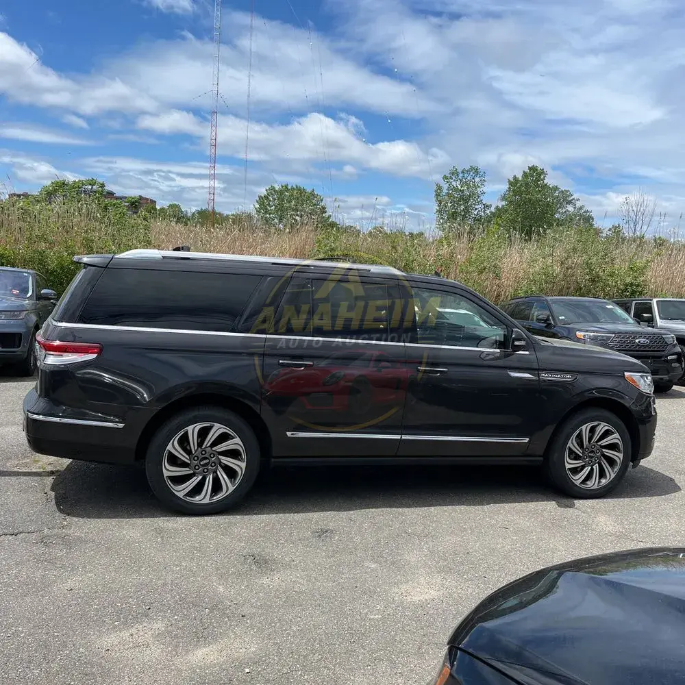 2024 Lincoln Navigator L Reserve