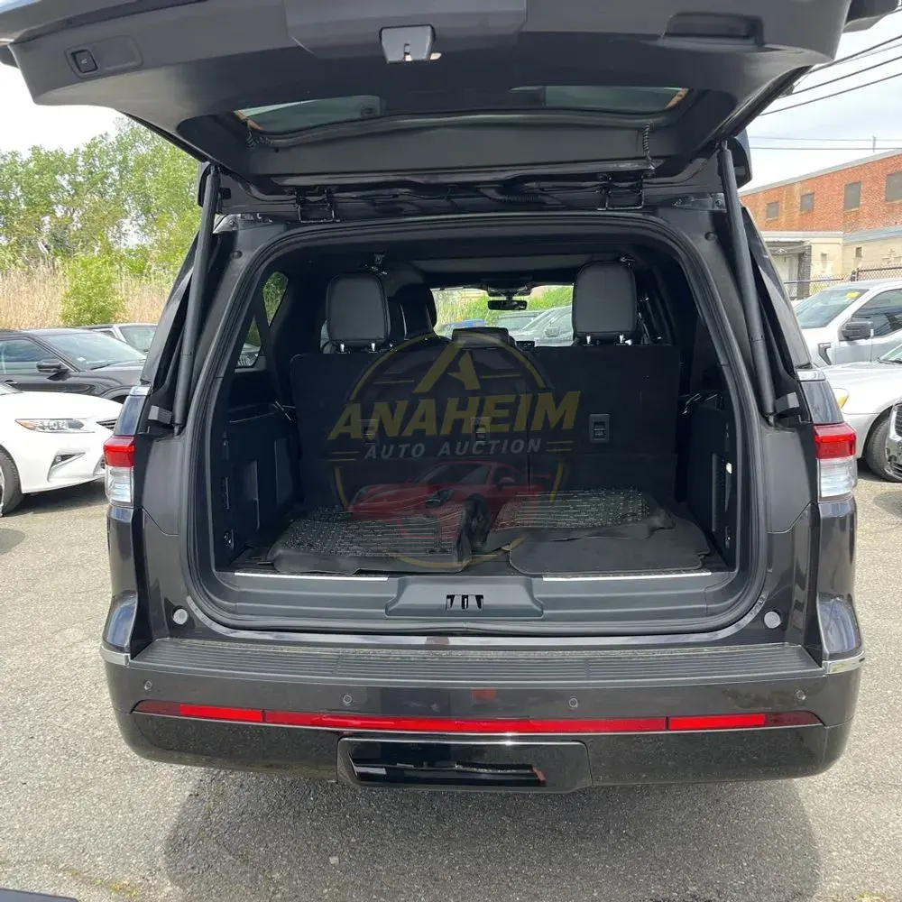 2024 Lincoln Navigator L Reserve
