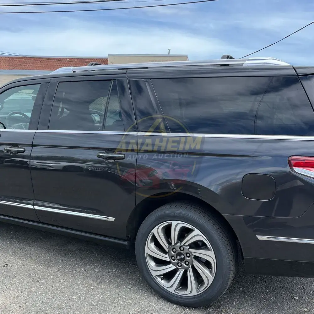 2024 Lincoln Navigator L Reserve