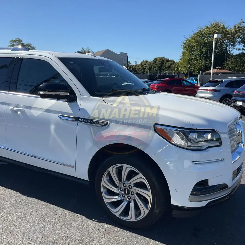 2023 Lincoln Navigator L Reserve
