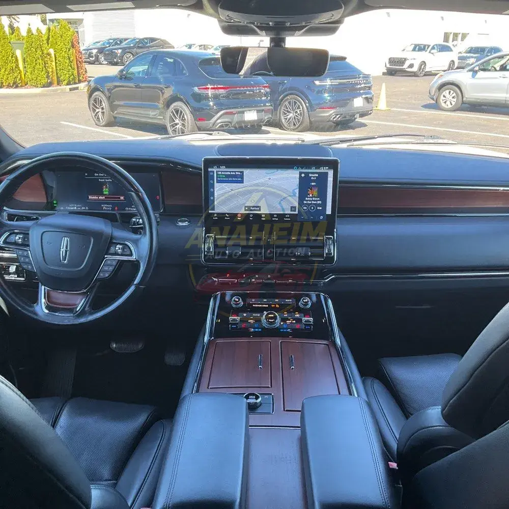 2023 Lincoln Navigator L Reserve
