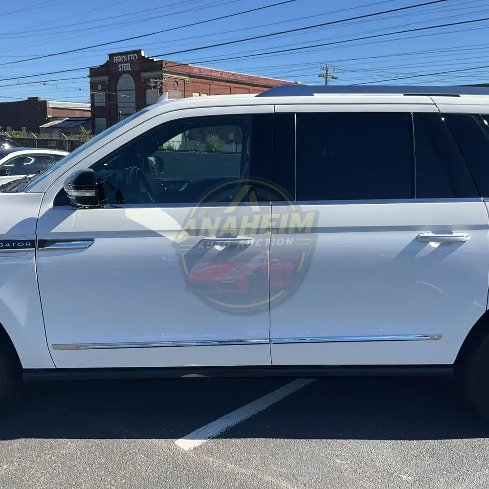 2023 Lincoln Navigator L Reserve