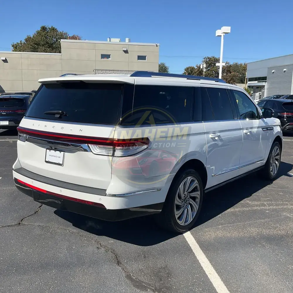 2023 Lincoln Navigator L Reserve