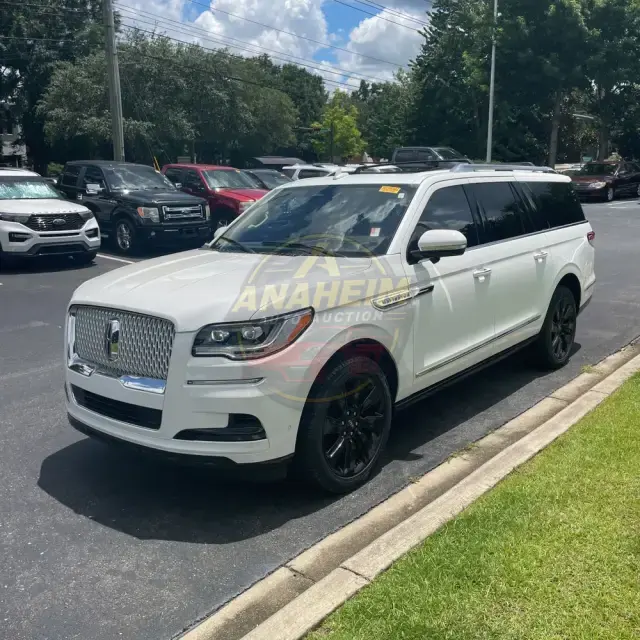 2023 Lincoln Navigator L Reserve