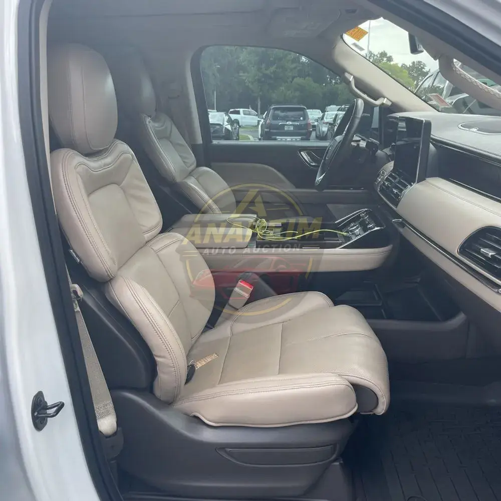 2023 Lincoln Navigator L Reserve
