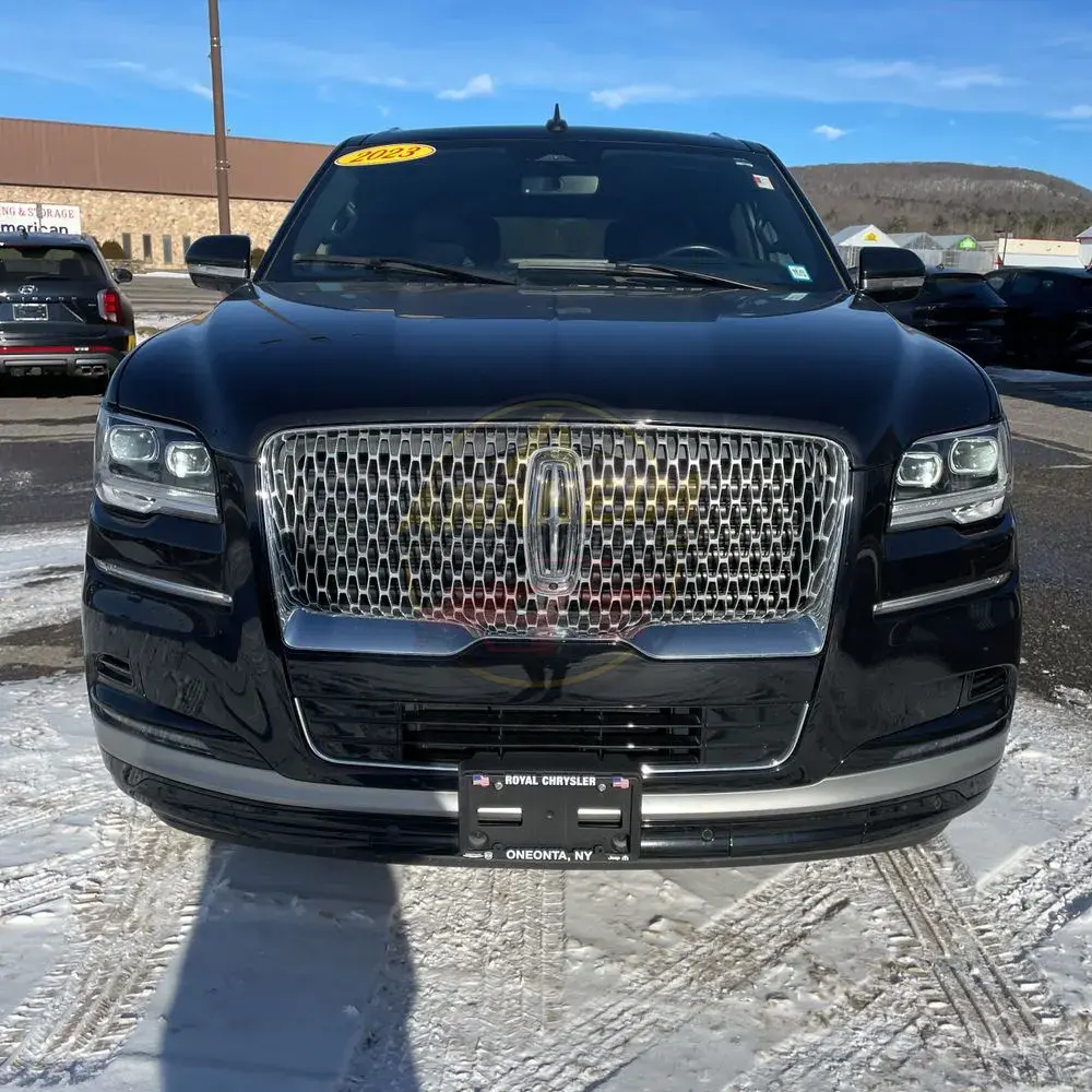 2023 Lincoln Navigator L Reserve