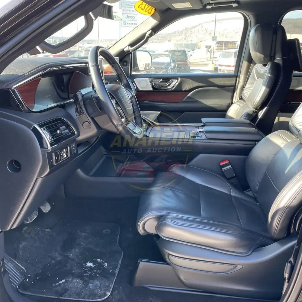 2023 Lincoln Navigator L Reserve