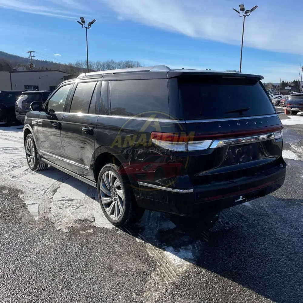 2023 Lincoln Navigator L Reserve