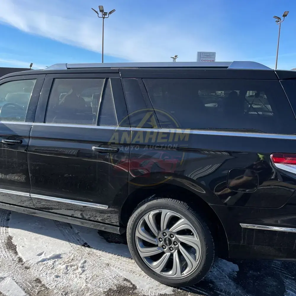 2023 Lincoln Navigator L Reserve