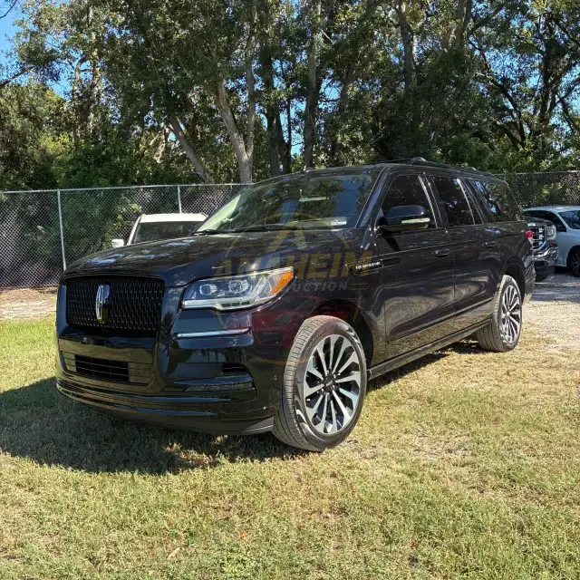 2022 Lincoln Navigator L Reserve