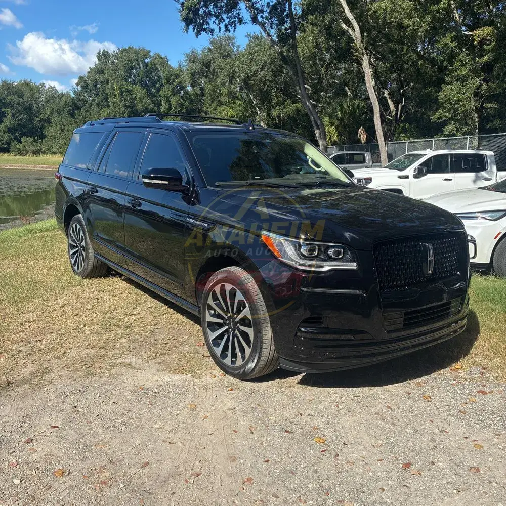 2022 Lincoln Navigator L Reserve