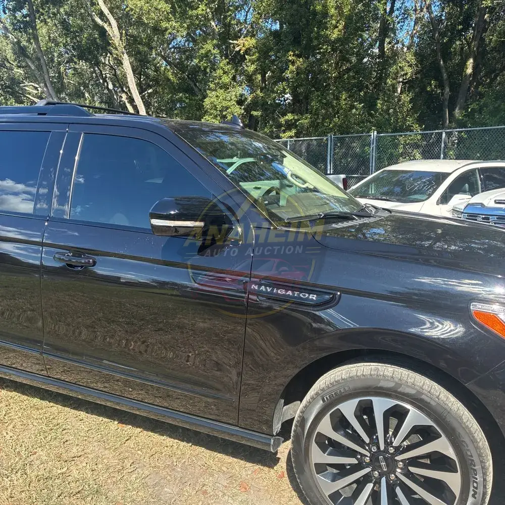 2022 Lincoln Navigator L Reserve