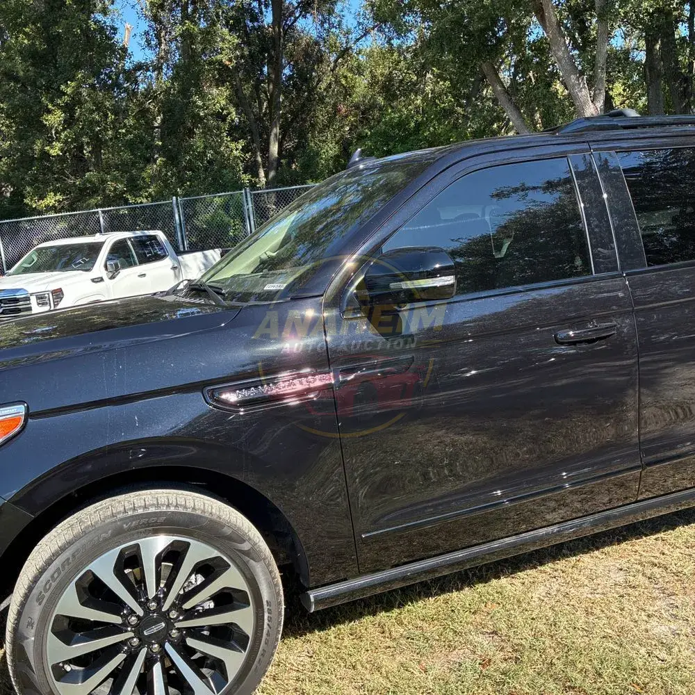 2022 Lincoln Navigator L Reserve