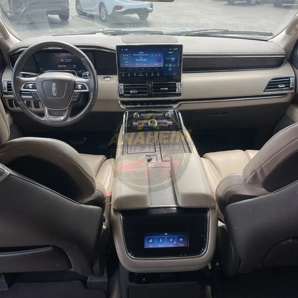 2022 Lincoln Navigator L Reserve