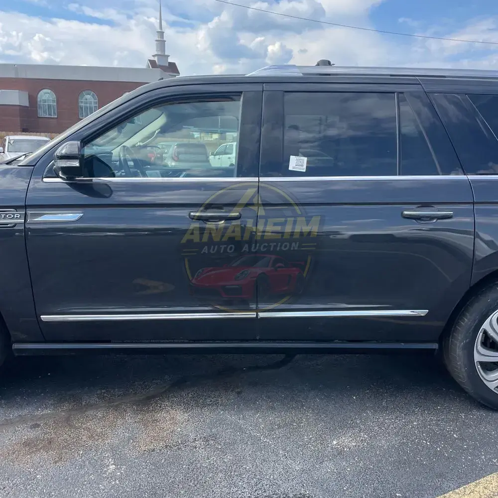 2022 Lincoln Navigator L Reserve