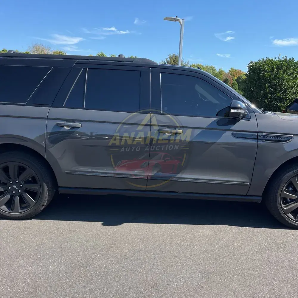 2023 Lincoln Navigator L Black Label