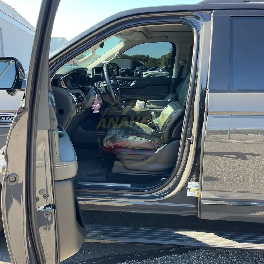2023 Lincoln Navigator L Black Label