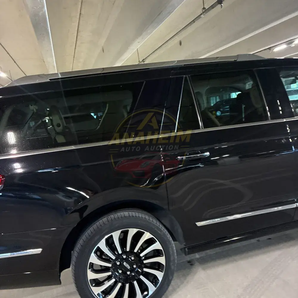 2023 Lincoln Navigator L Black Label