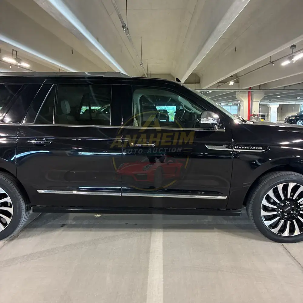 2023 Lincoln Navigator L Black Label