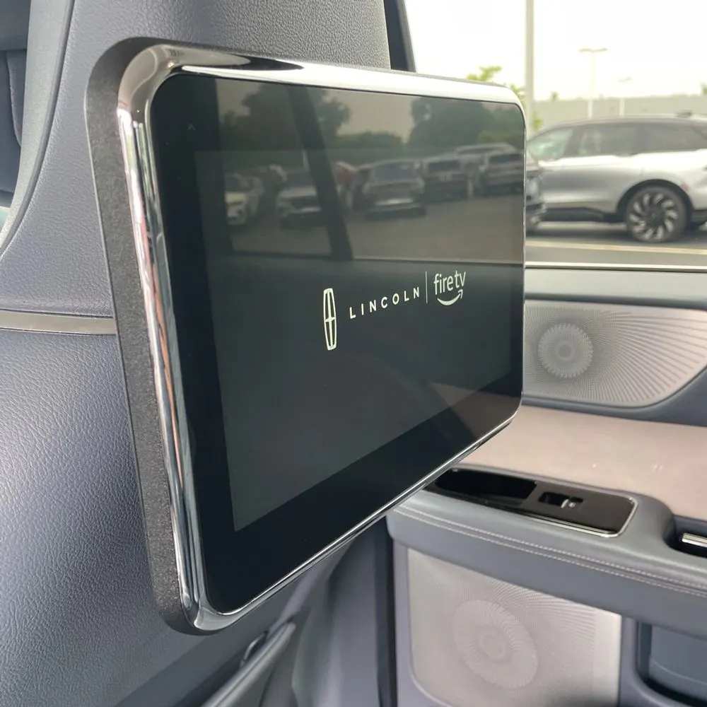 2022 Lincoln Navigator L Black Label