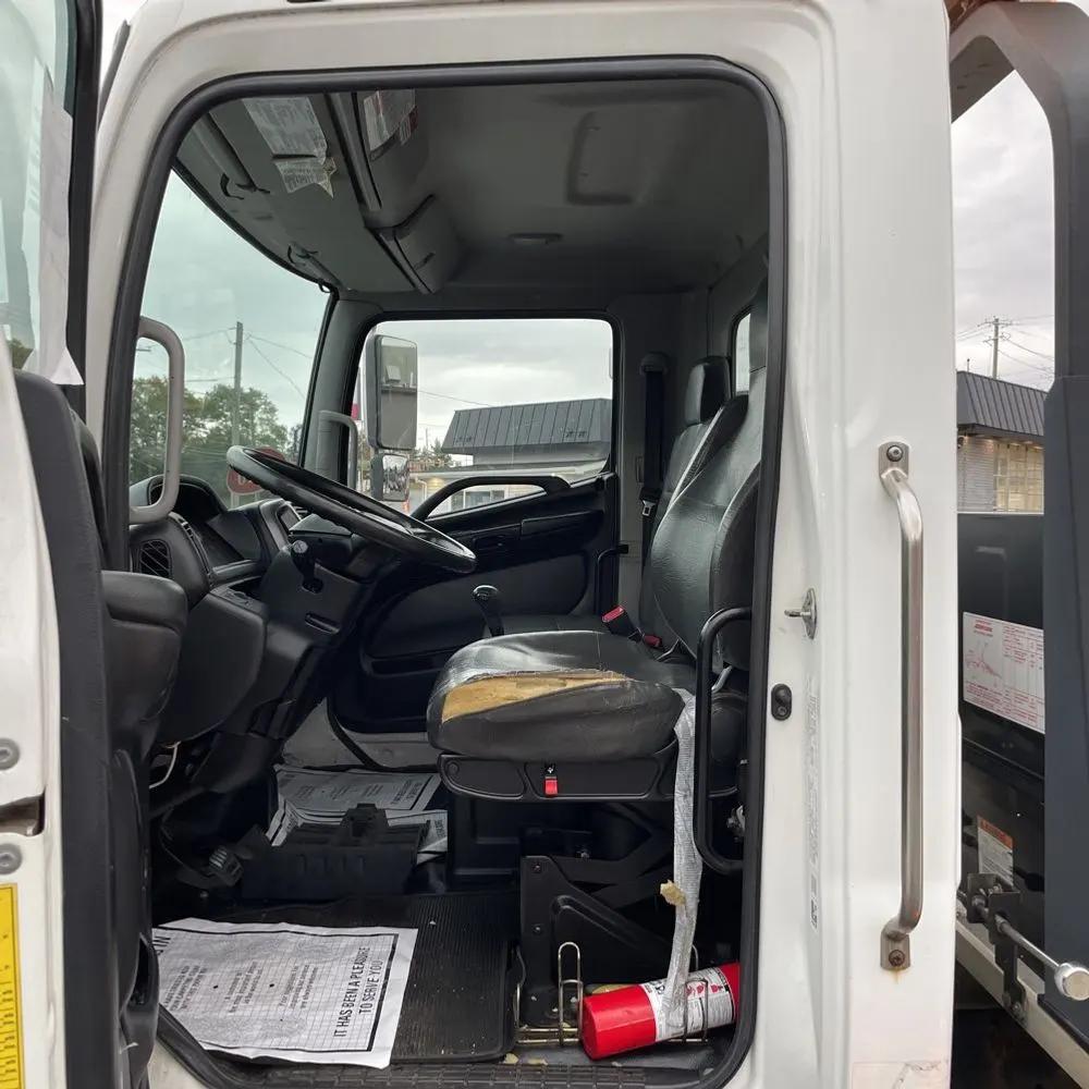 2019 Hino Commercial CA84.6-203.6 CONV CAB  TRUCK 4X2 7.7L