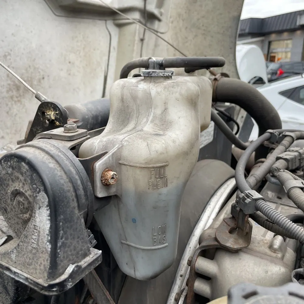 2019 Hino Commercial CA84.6-203.6 CONV CAB  TRUCK 4X2 7.7L
