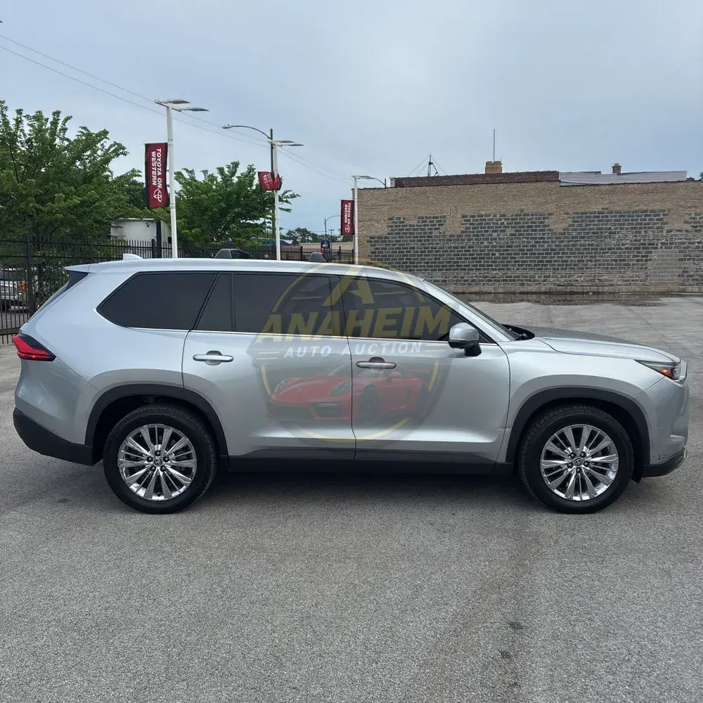 2024 Toyota Grand Highlander Platinum
