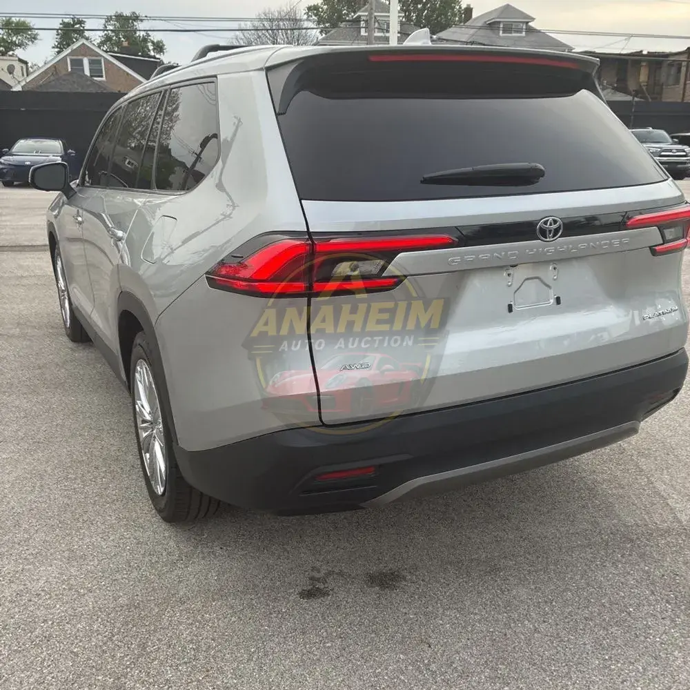 2024 Toyota Grand Highlander Platinum