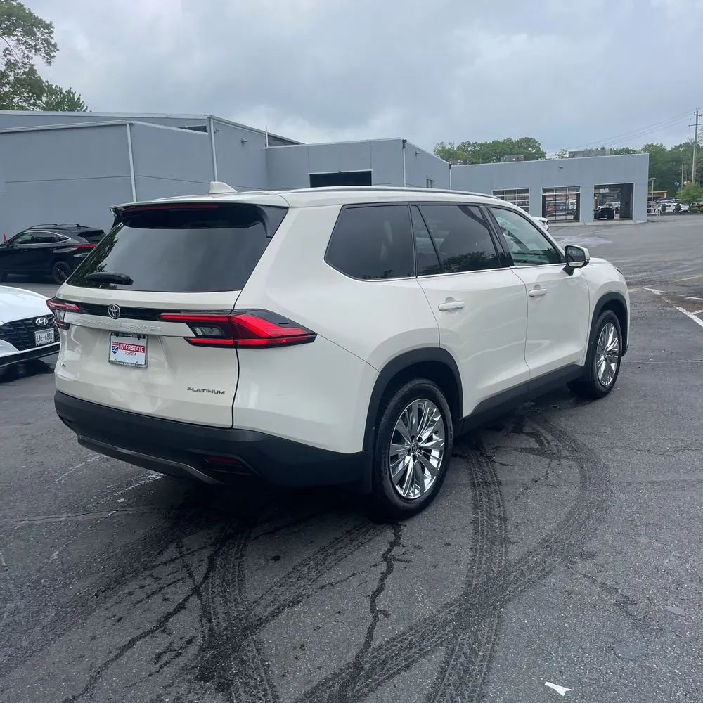 2024 Toyota Grand Highlander Platinum