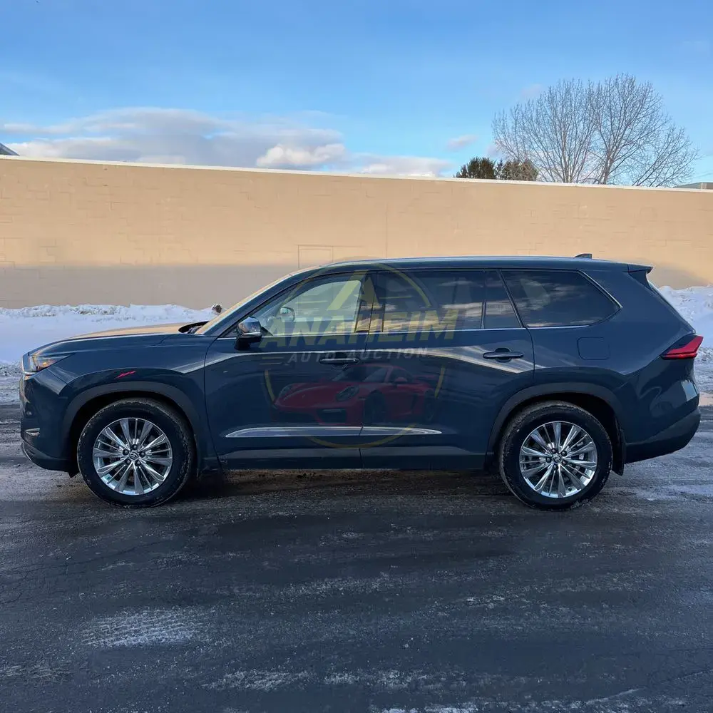 2024 Toyota Grand Highlander Platinum