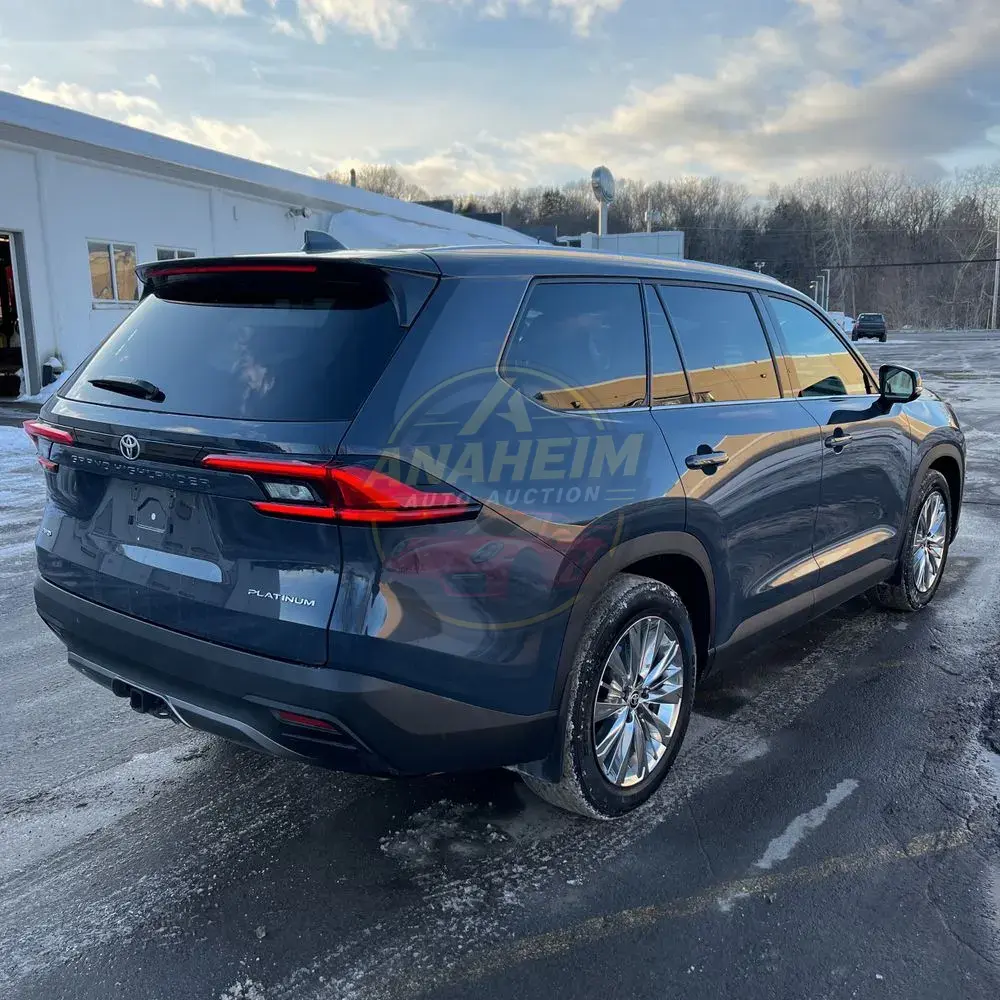 2024 Toyota Grand Highlander Platinum