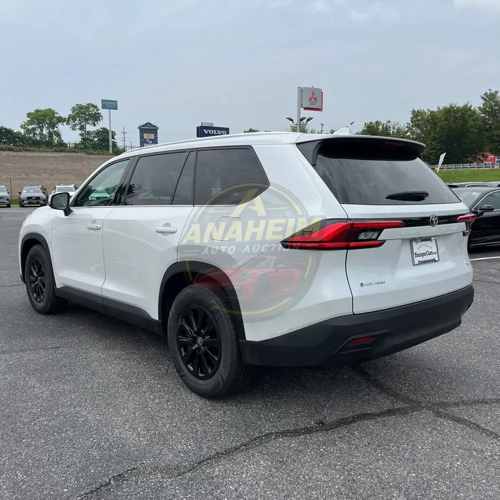 2024 Toyota Grand Highlander Hybrid XLE