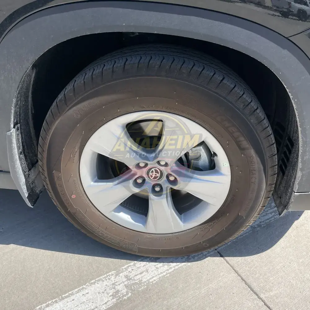 2025 Toyota Grand Highlander Hybrid LE