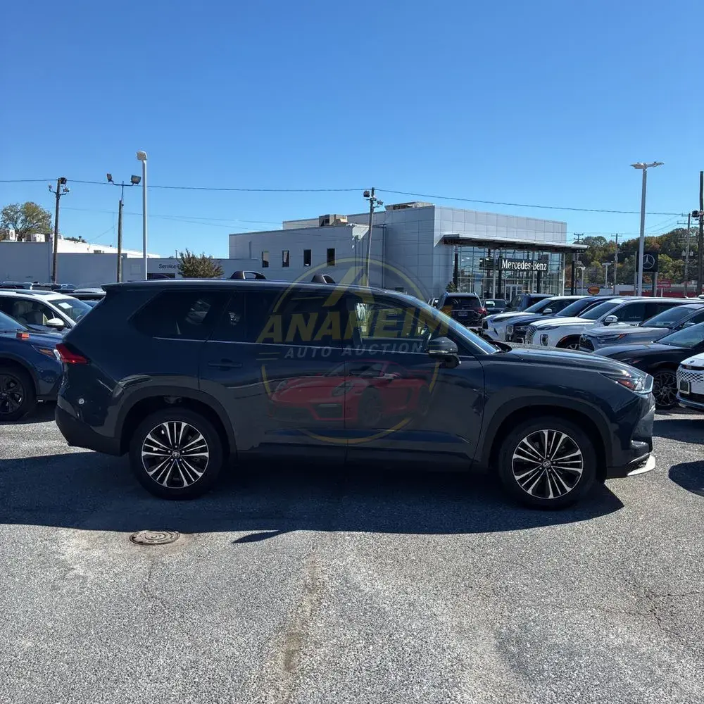 2024 Toyota Grand Highlander Hybrid MAX Platinum