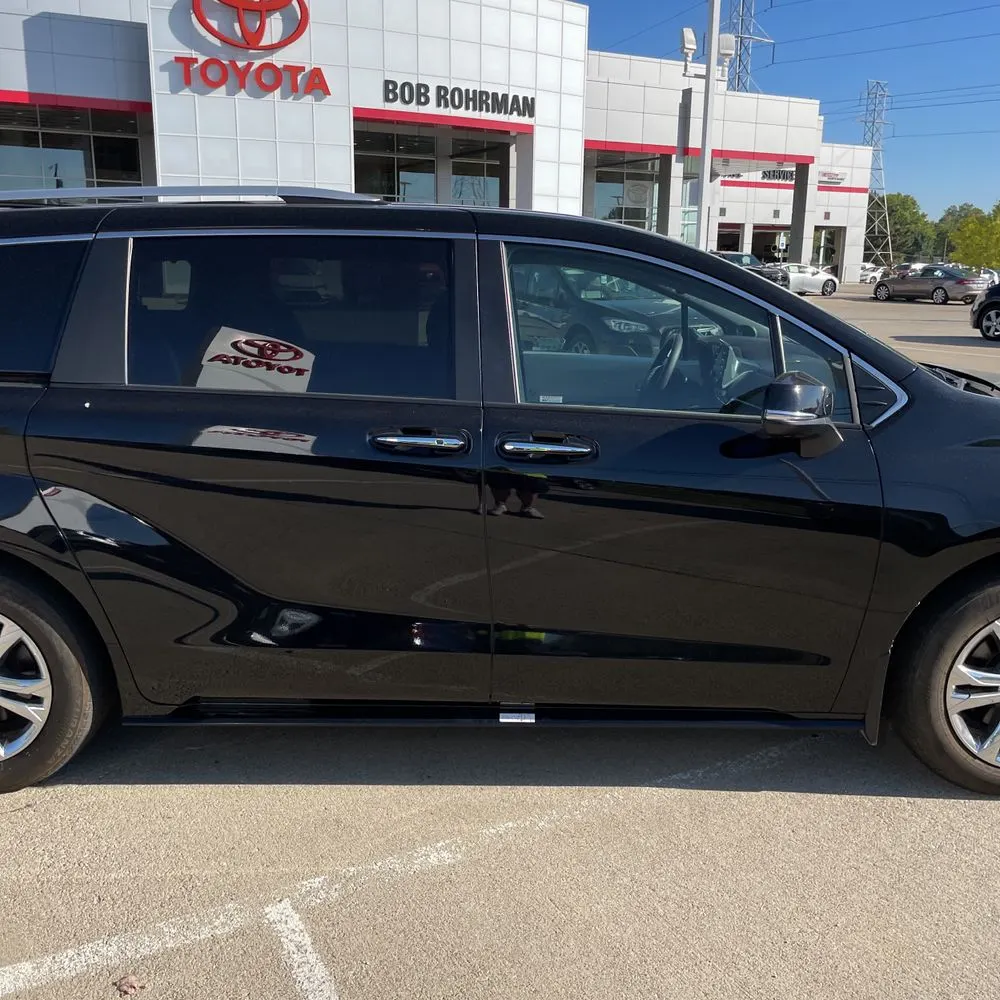 2023 Toyota Sienna Platinum 7-Passenger