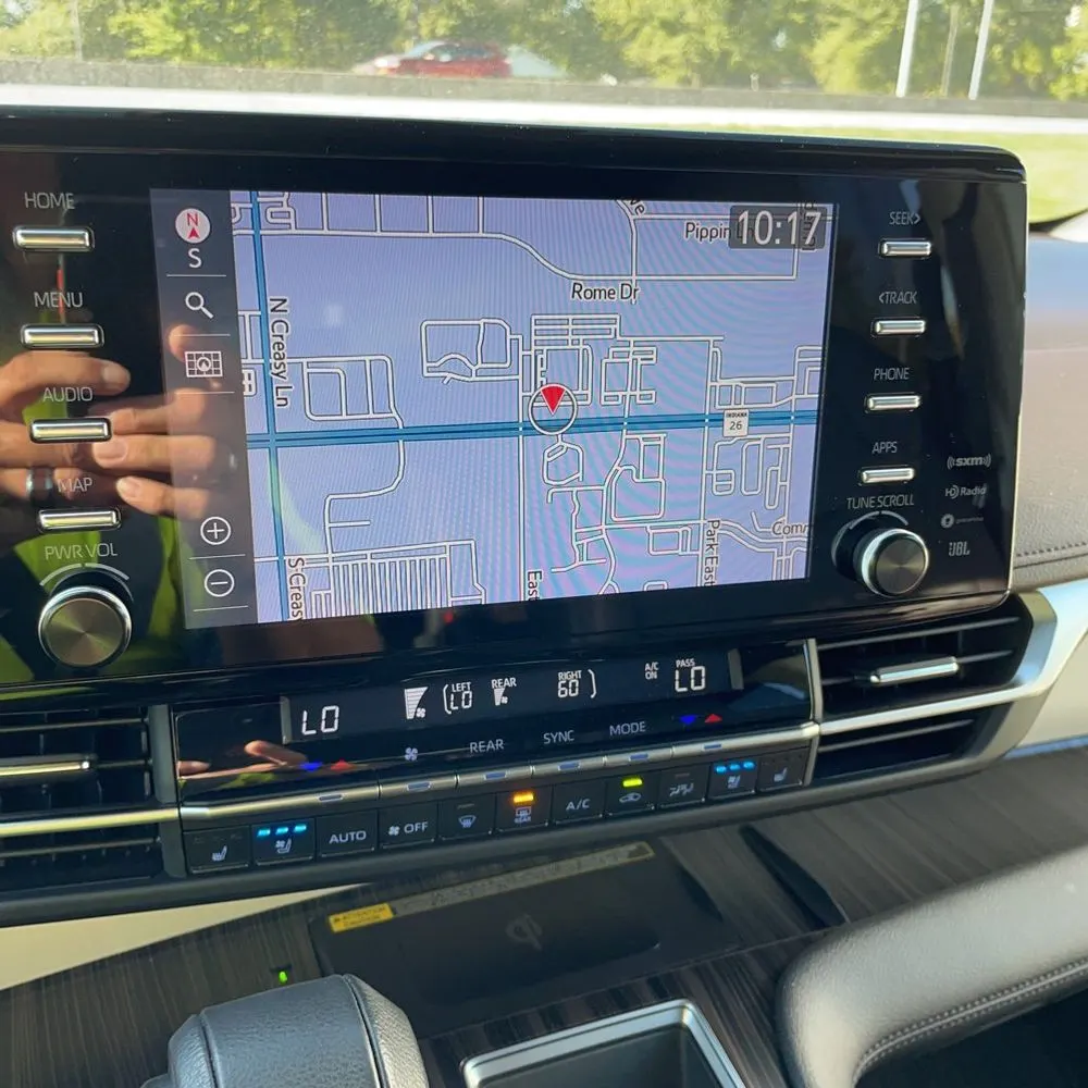 2023 Toyota Sienna Platinum 7-Passenger