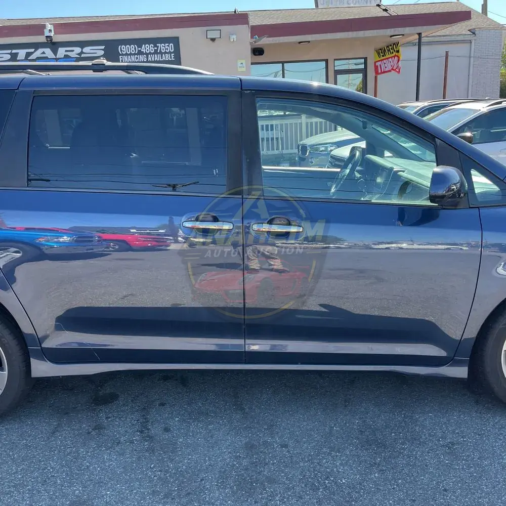 2019 Toyota Sienna SE 8-Passenger