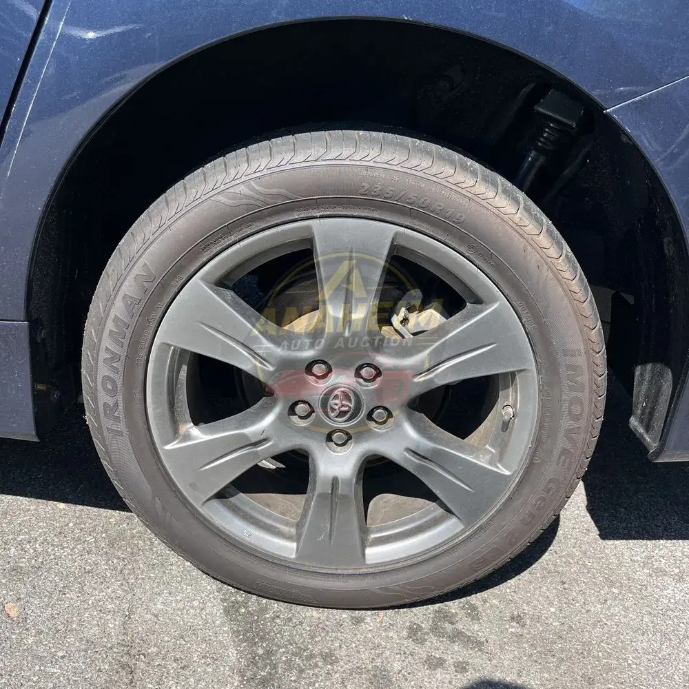 2019 Toyota Sienna SE 8-Passenger