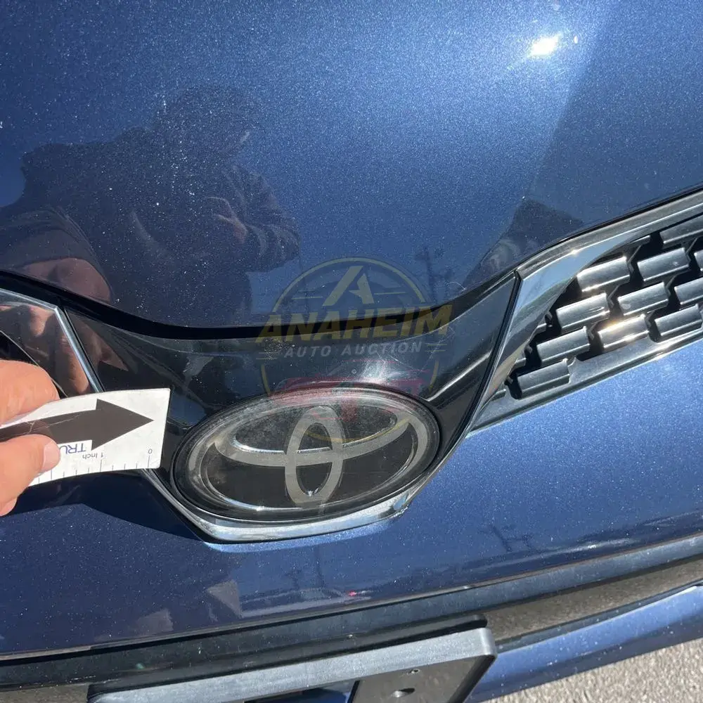 2019 Toyota Sienna SE 8-Passenger