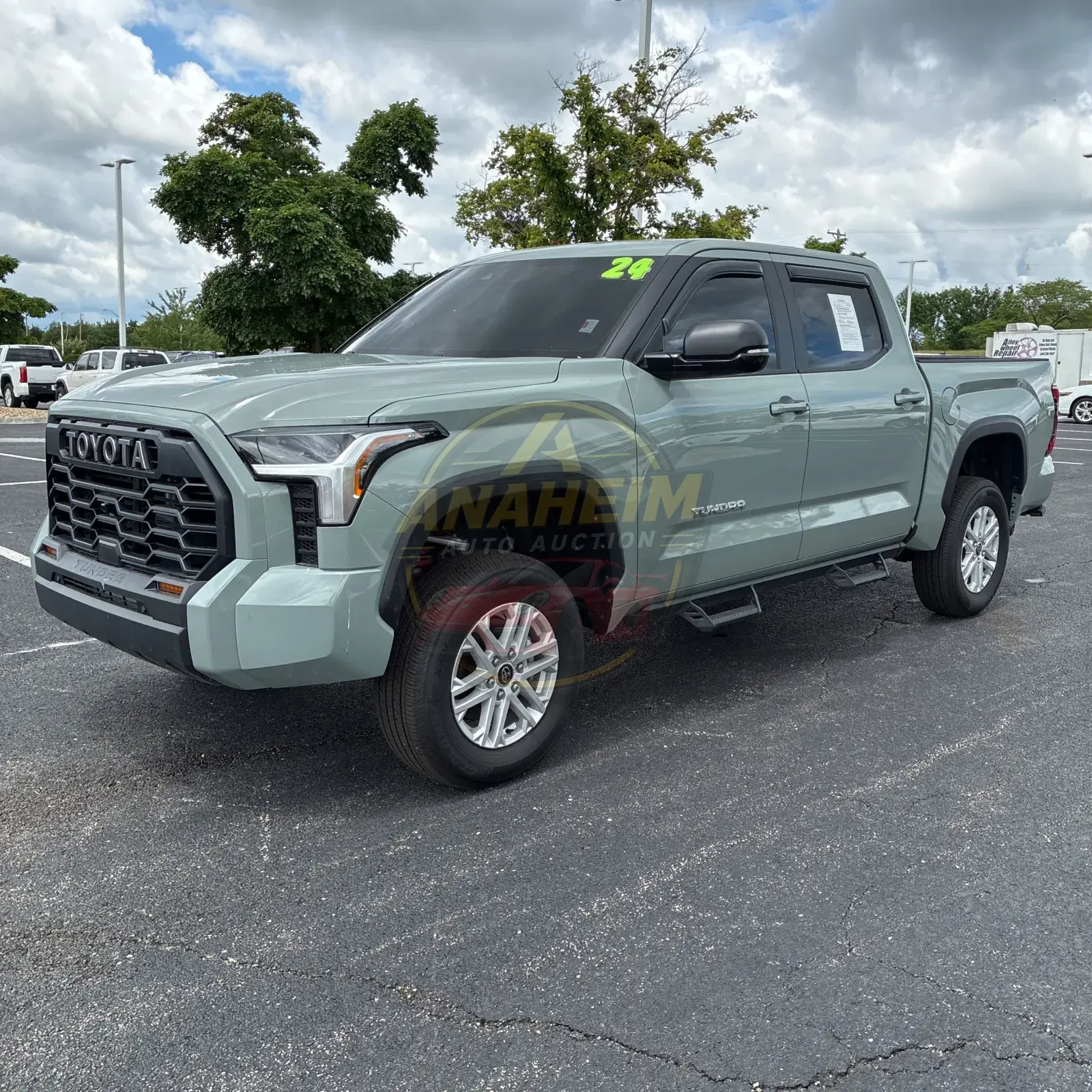 2024 Toyota Tundra SR5