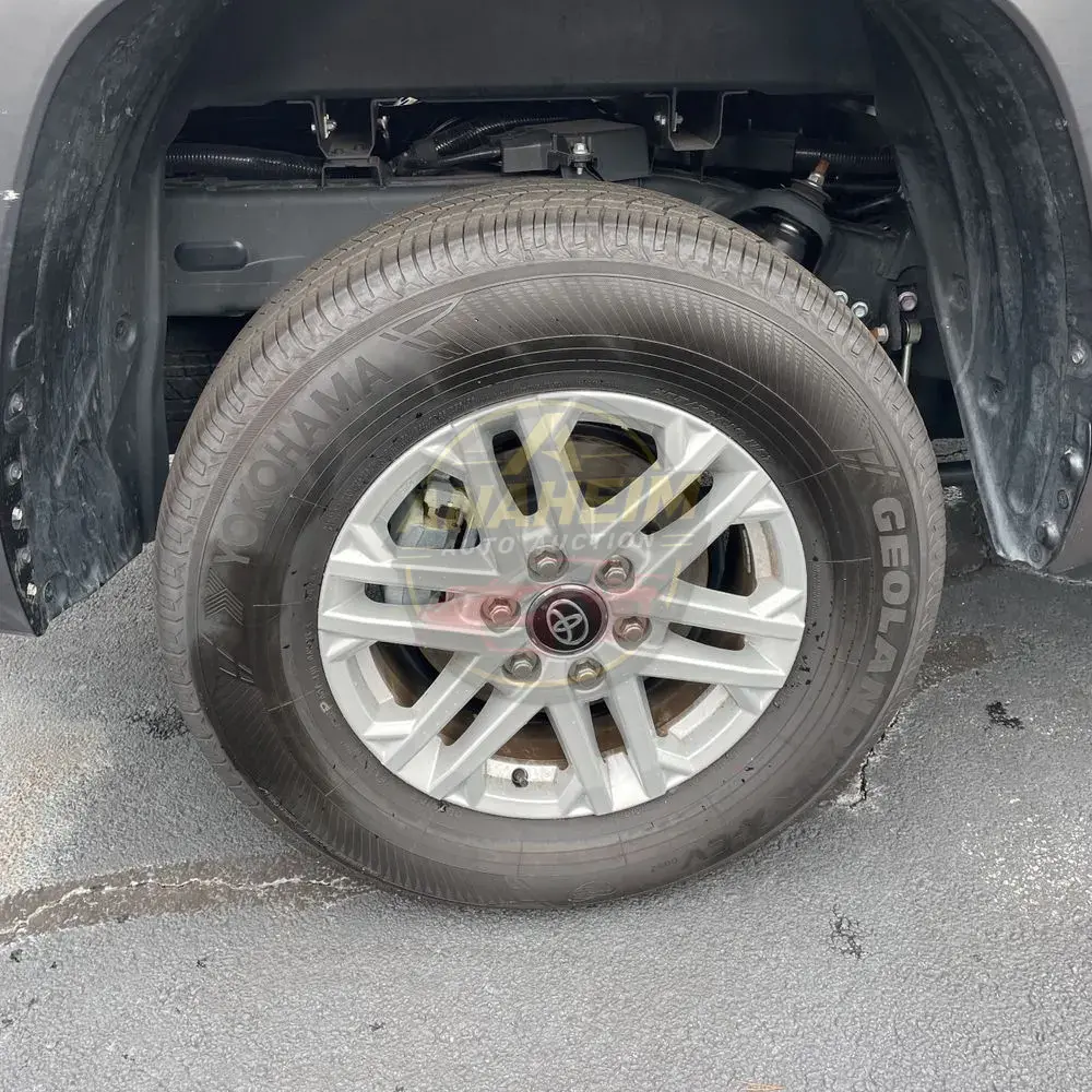 2025 Toyota Tundra SR5