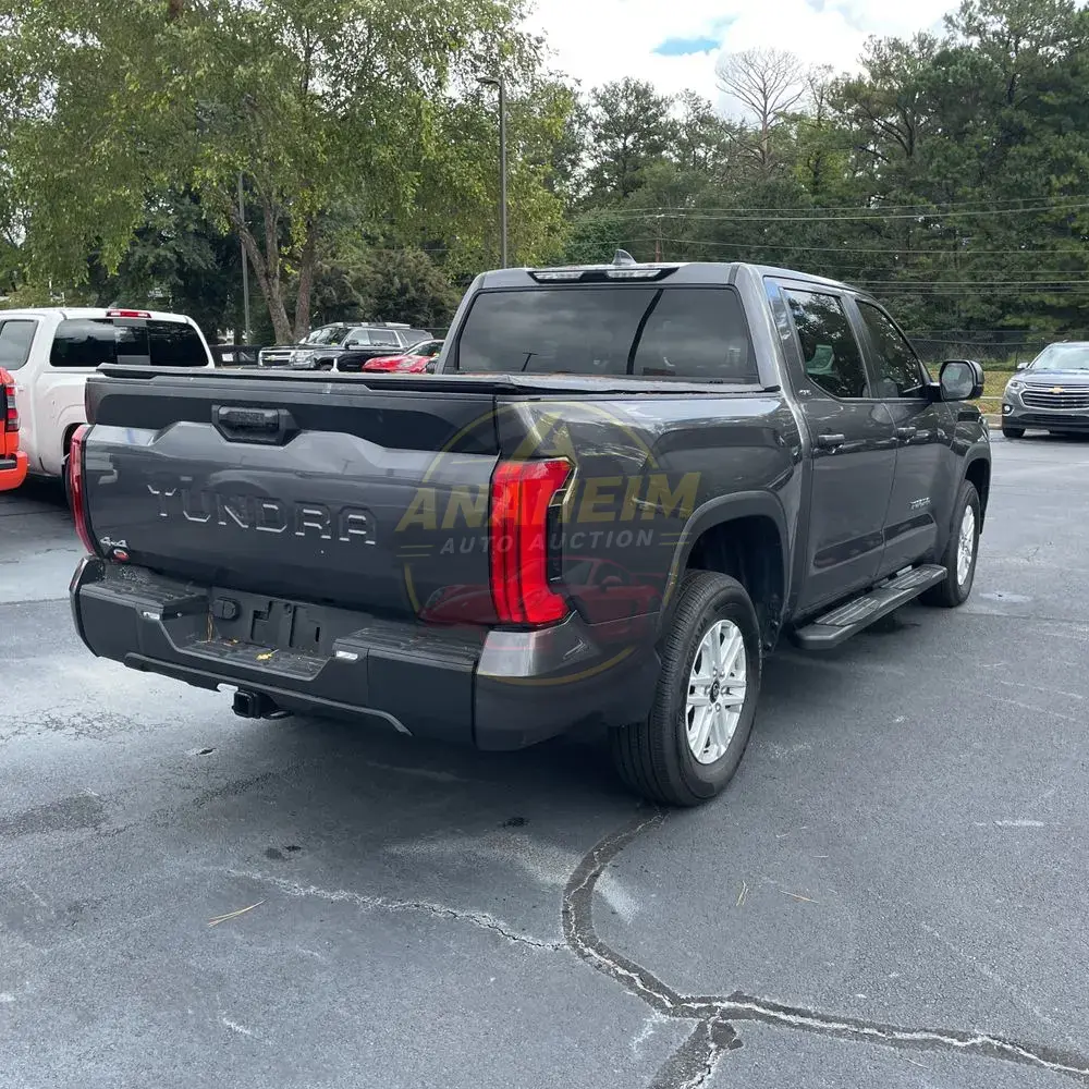 2025 Toyota Tundra SR5