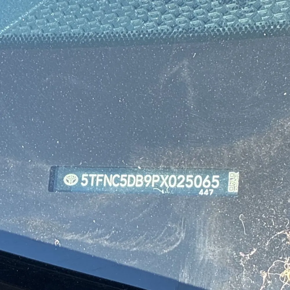 2023 Toyota Tundra Platinum HV