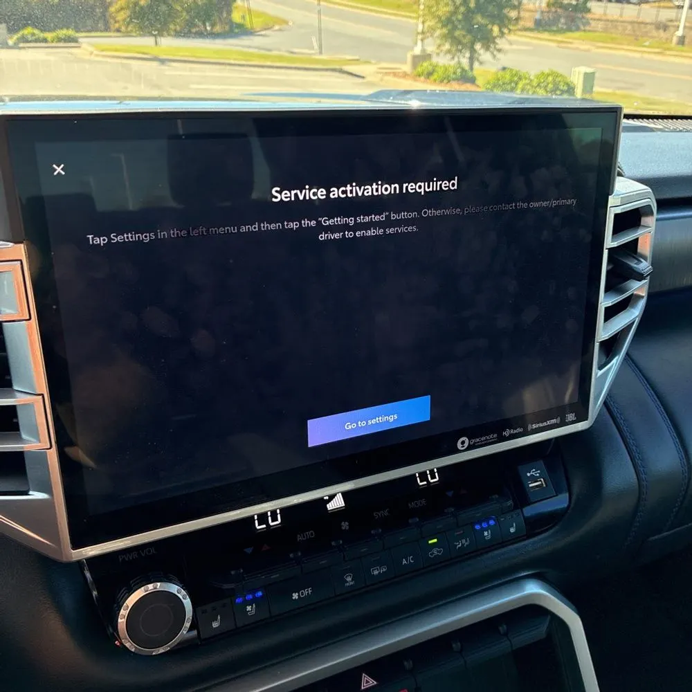 2023 Toyota Tundra Platinum HV