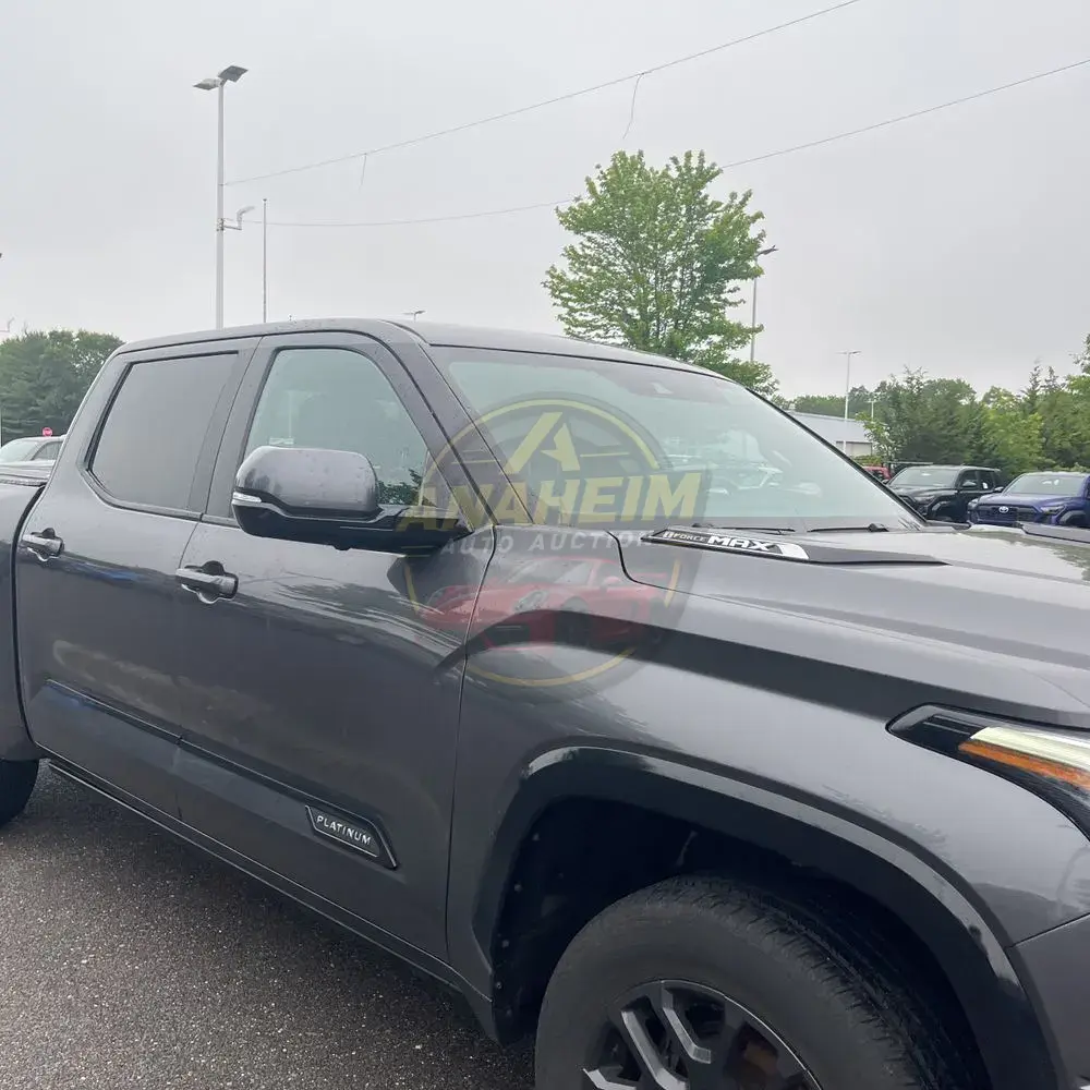 2024 Toyota Tundra Platinum HV