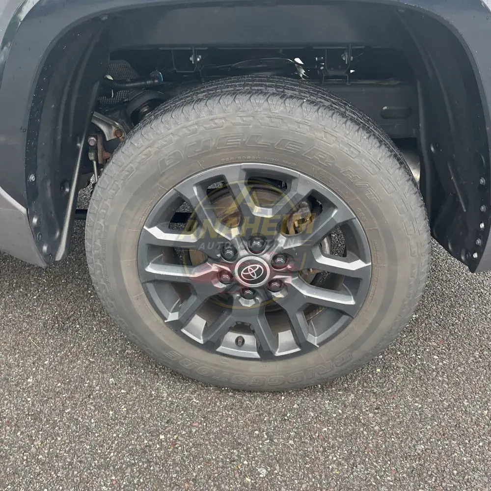 2024 Toyota Tundra Platinum HV