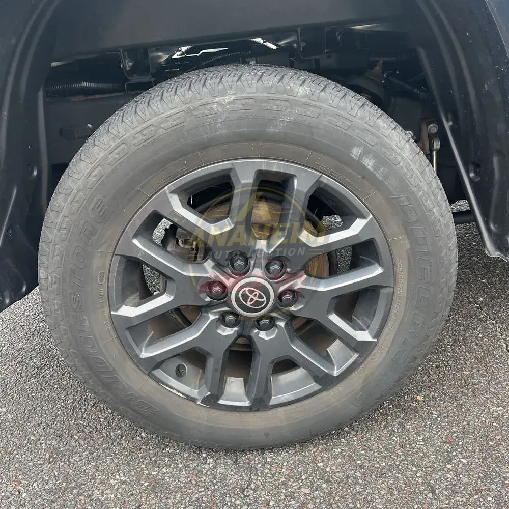 2024 Toyota Tundra Platinum HV