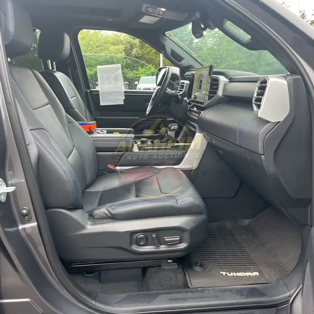 2024 Toyota Tundra Platinum HV