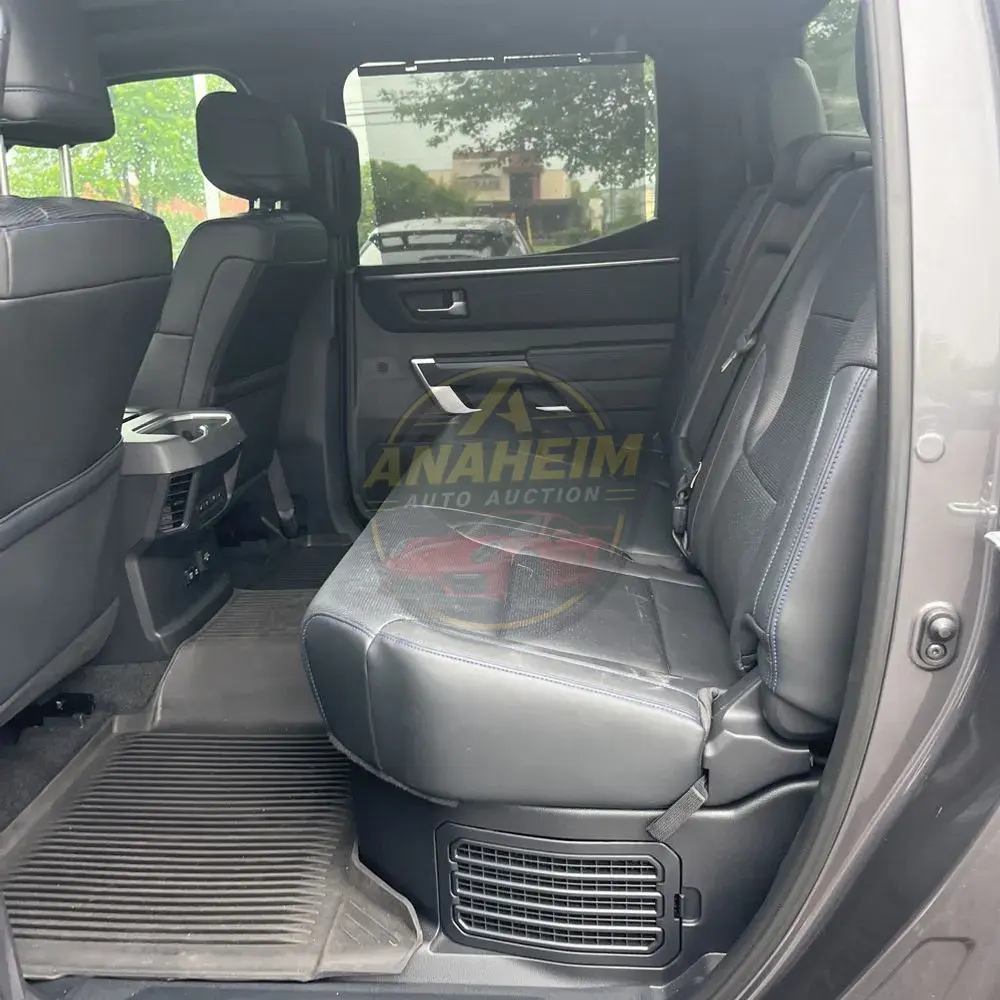 2024 Toyota Tundra Platinum HV